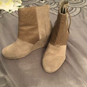 TOMS Booties